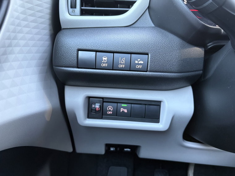 Vehicle Image 27