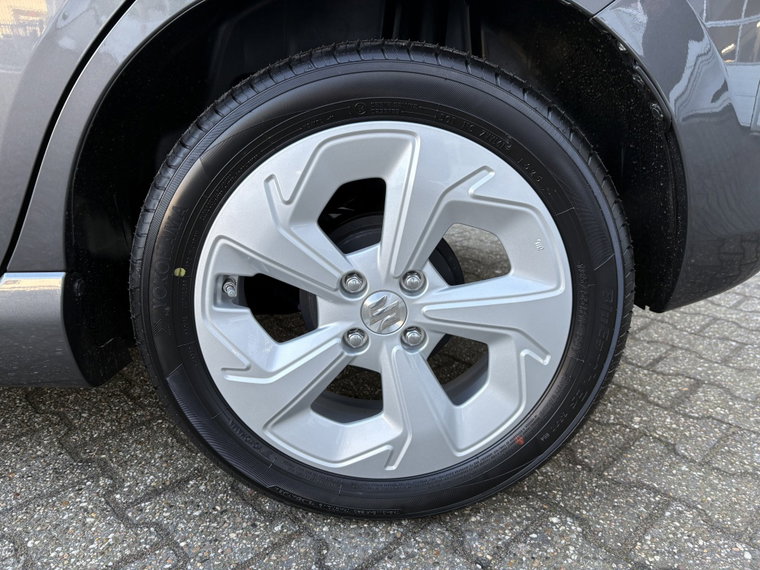 Vehicle Image 39