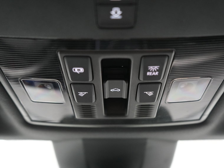 Vehicle Image 40