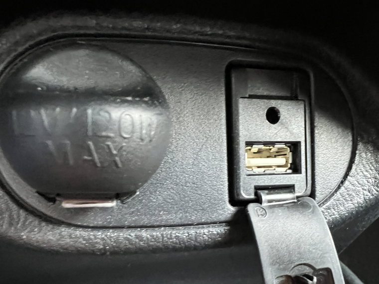 Vehicle Image 35