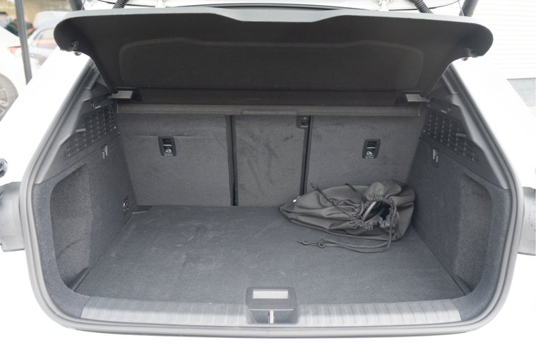 Vehicle Image 38