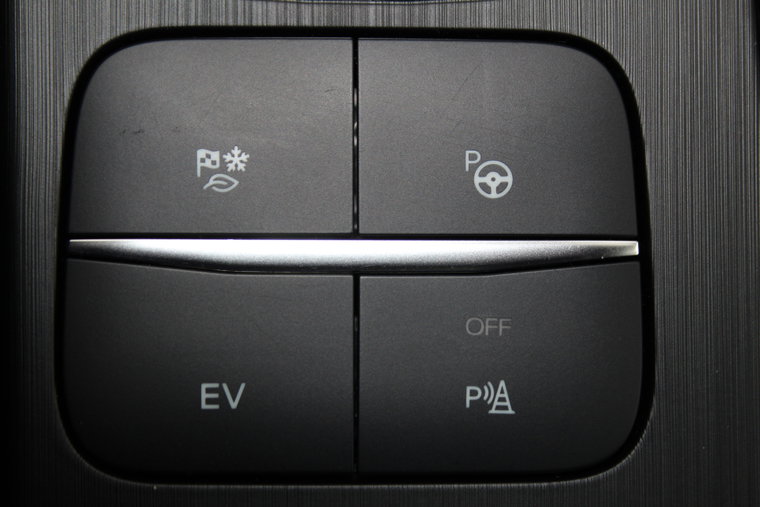 Vehicle Image 34