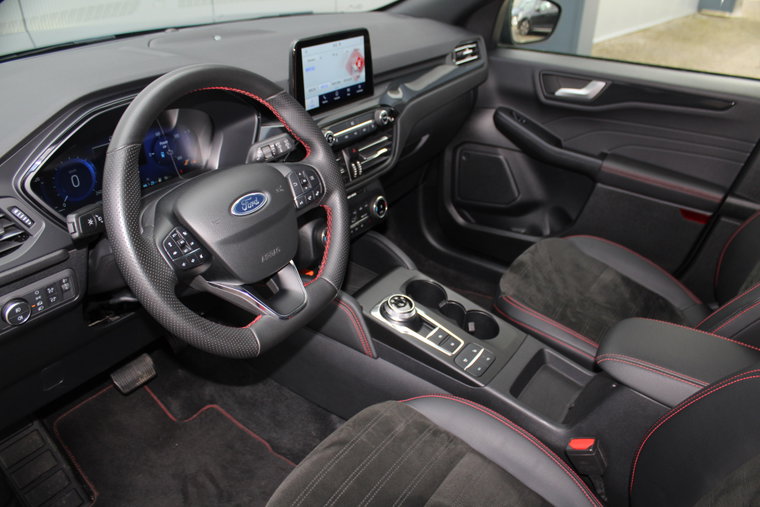 Vehicle Image 35