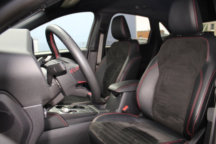 Vehicle Image 37