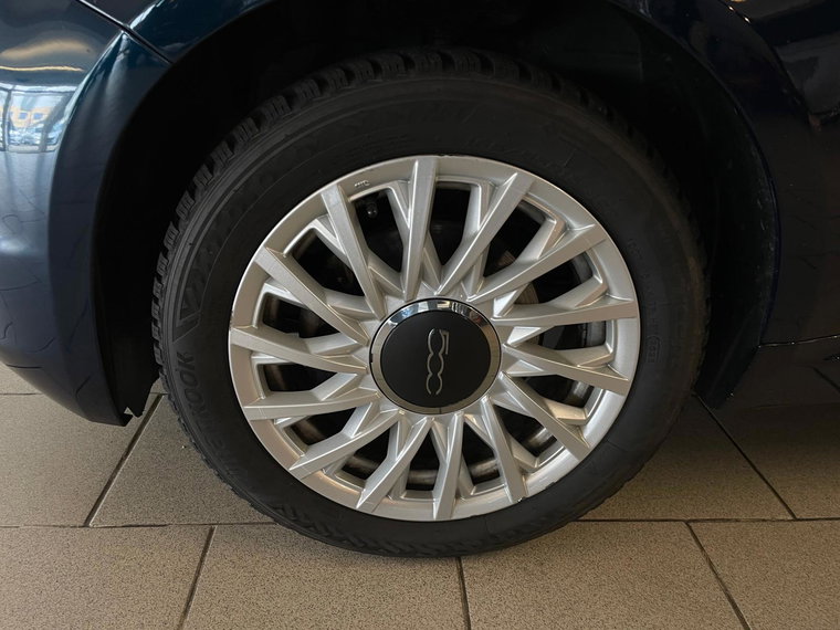 Vehicle Image 13
