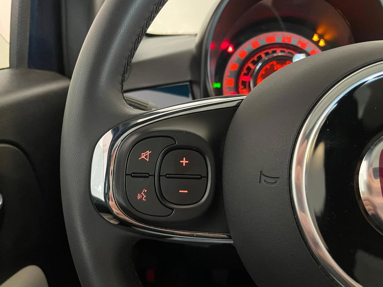 Vehicle Image 21
