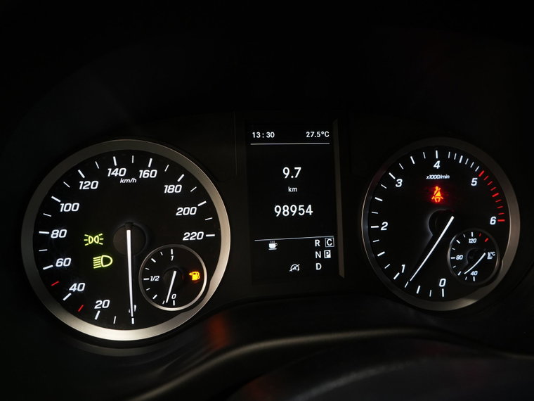 Vehicle Image 24