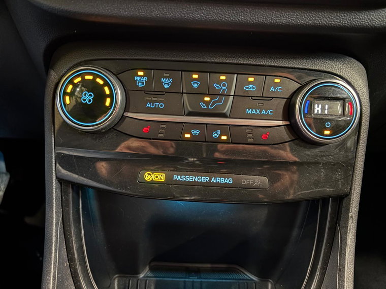 Vehicle Image 24