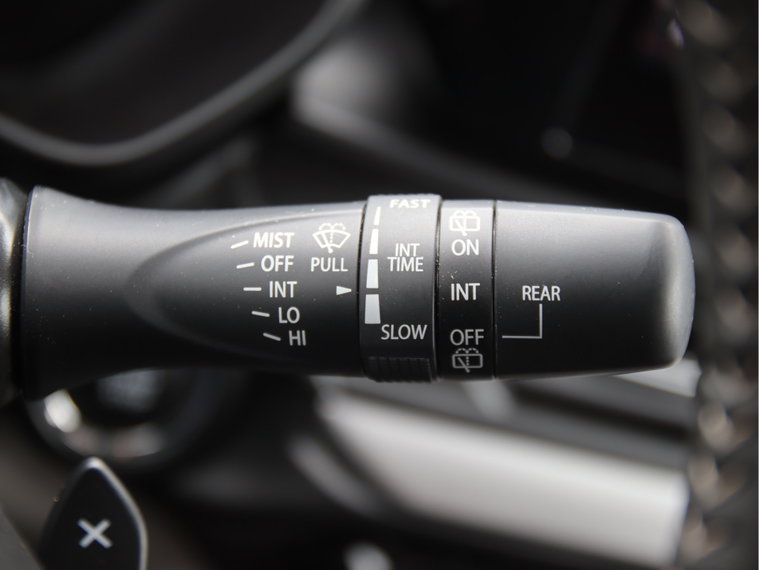 Vehicle Image 24