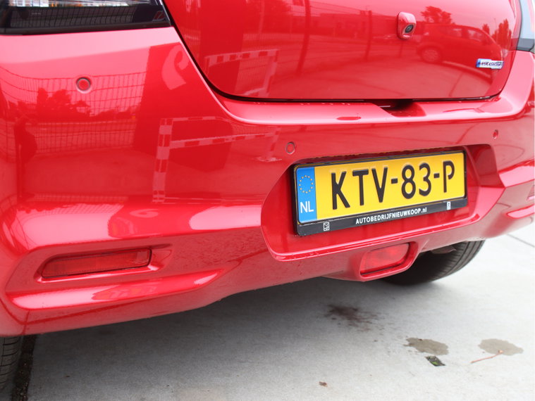Vehicle Image 42