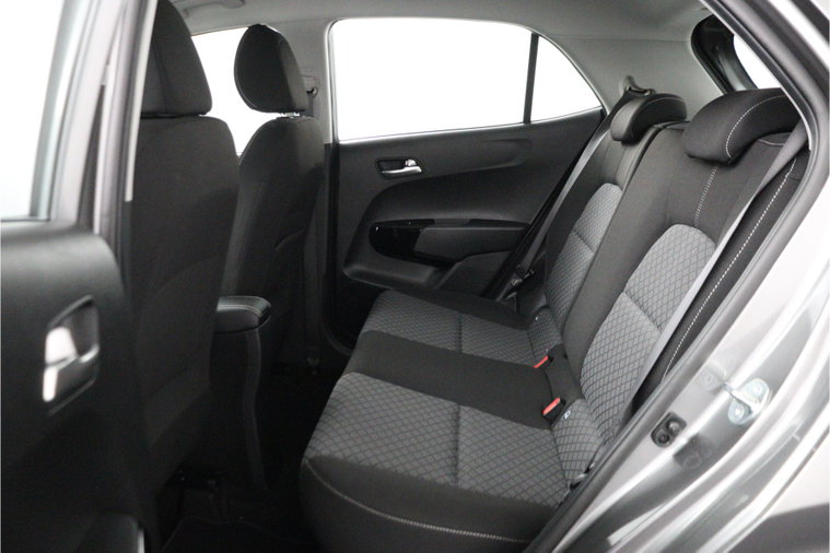Vehicle Image 31