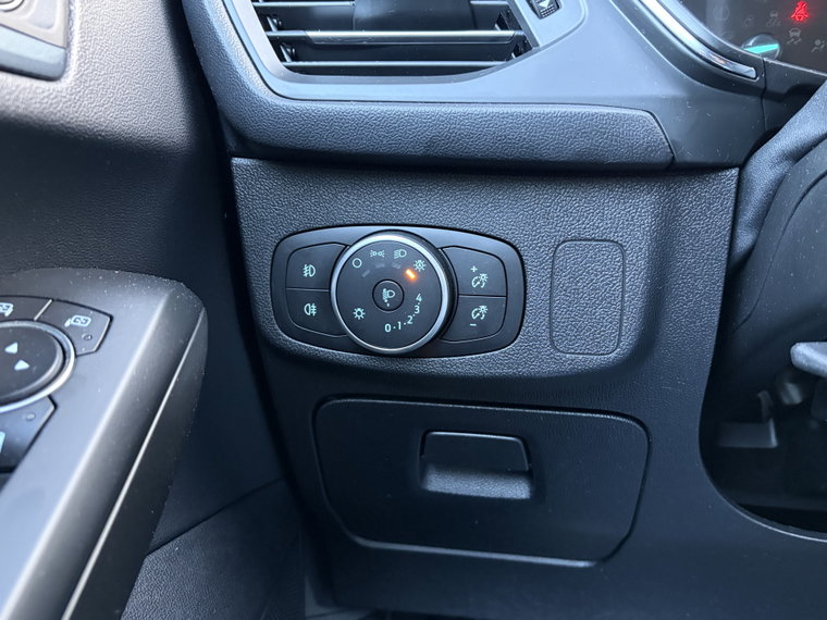 Vehicle Image 29