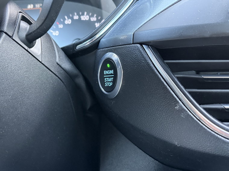 Vehicle Image 40