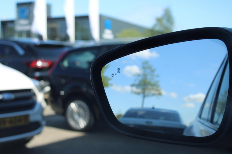 Vehicle Image 45