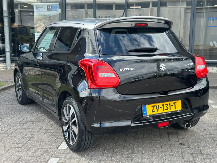 Vehicle Image 17