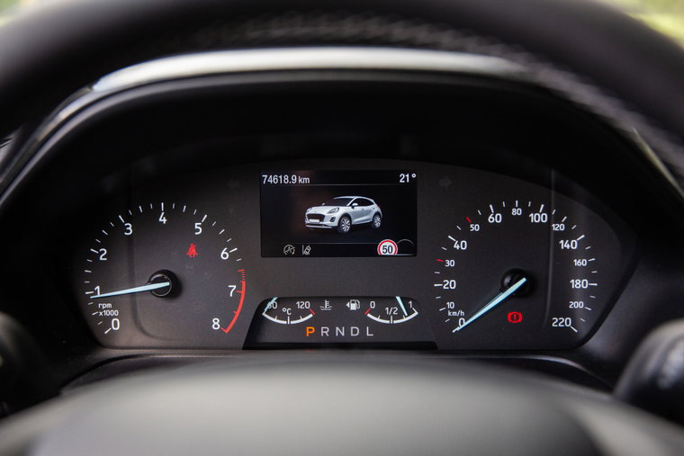 Vehicle Image 13