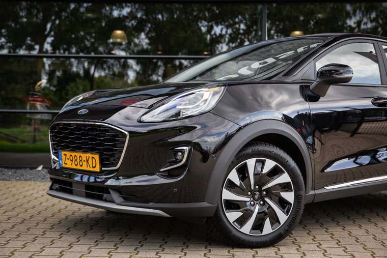 Vehicle Image 7