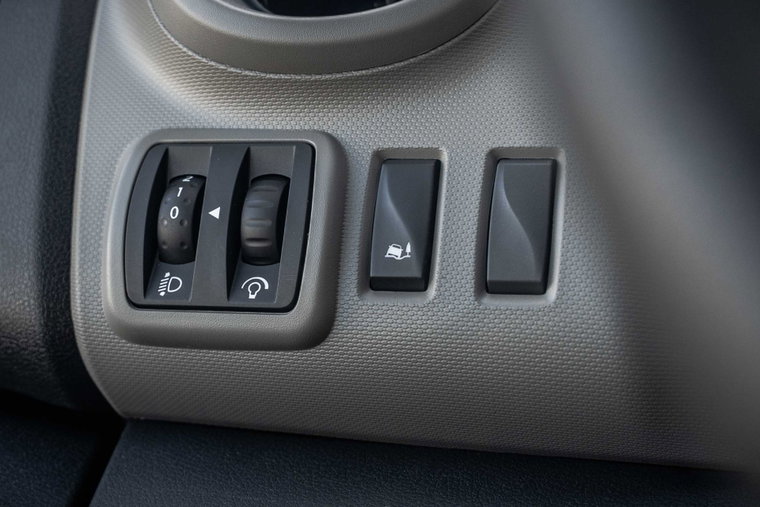 Vehicle Image 23