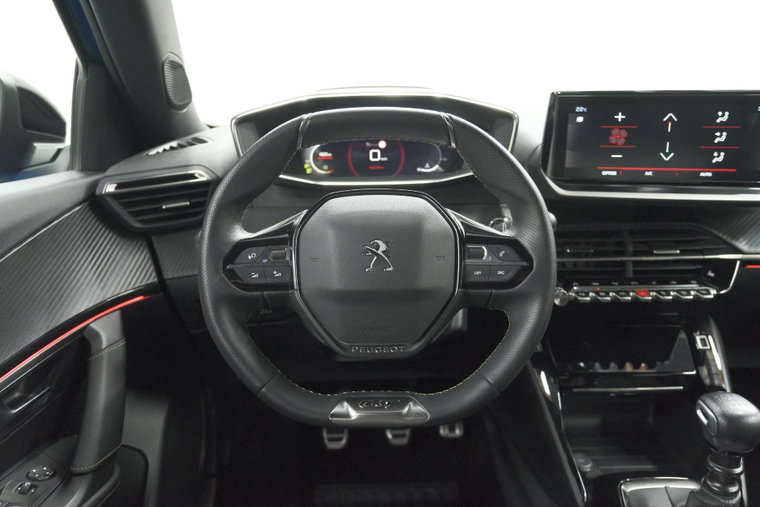 Vehicle Image 23