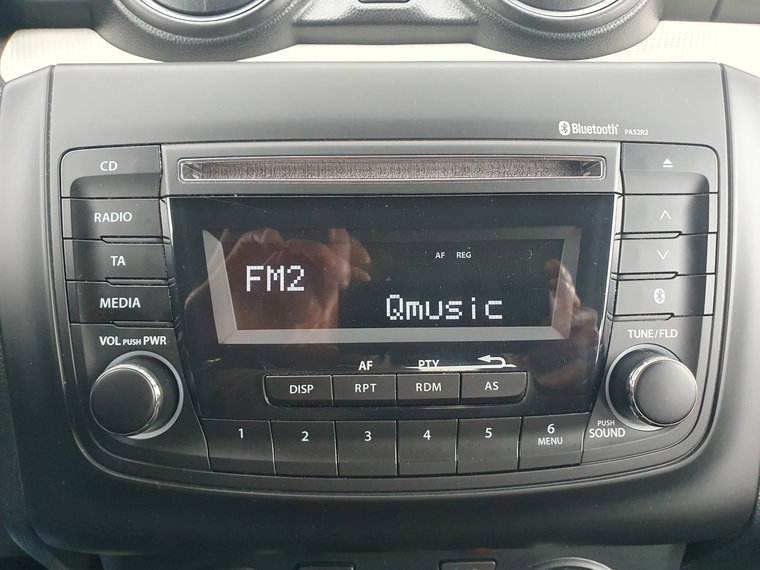 Vehicle Image 26
