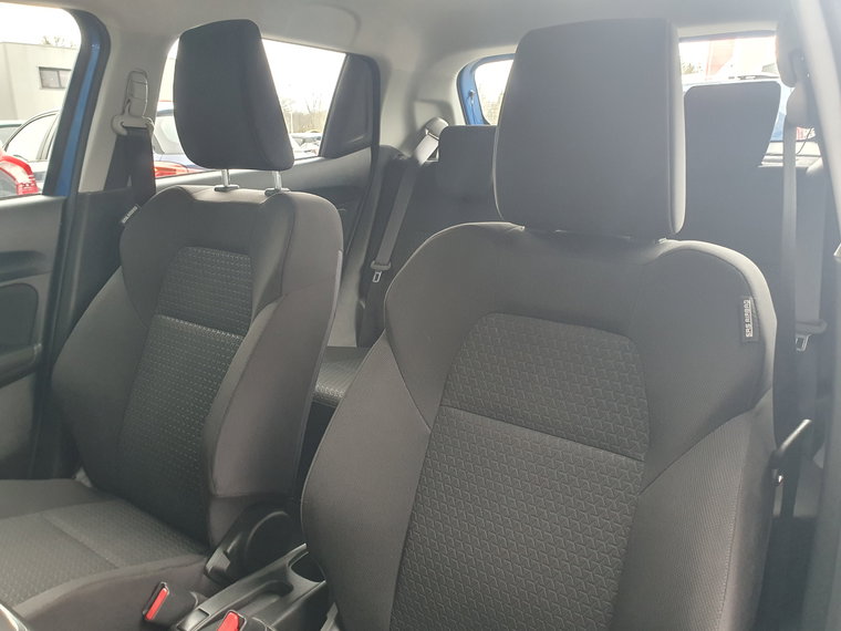 Vehicle Image 36