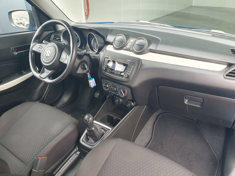 Vehicle Image 39