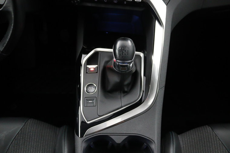 Vehicle Image 33