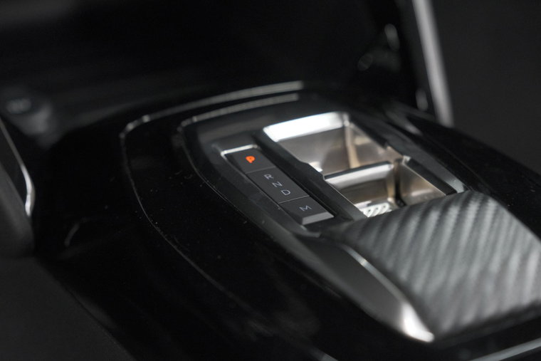 Vehicle Image 37