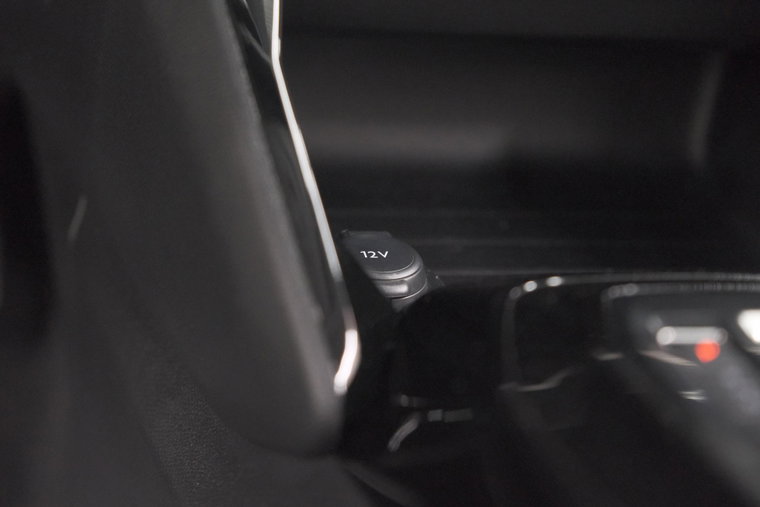 Vehicle Image 38