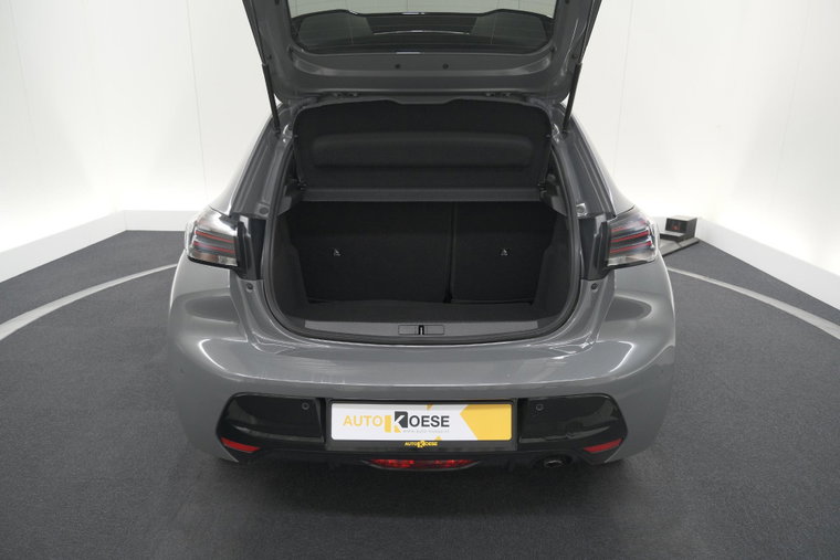 Vehicle Image 53