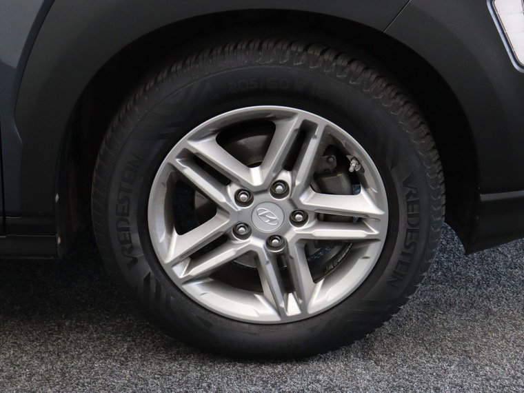 Vehicle Image 37