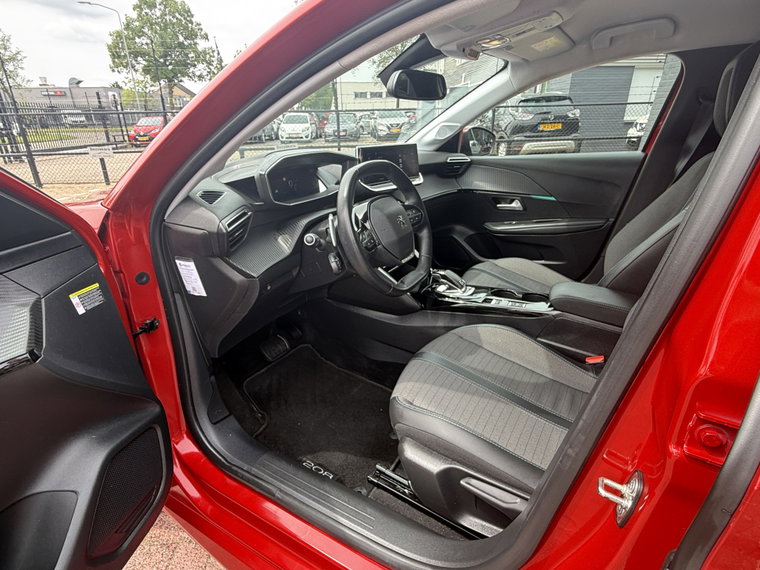 Vehicle Image 22
