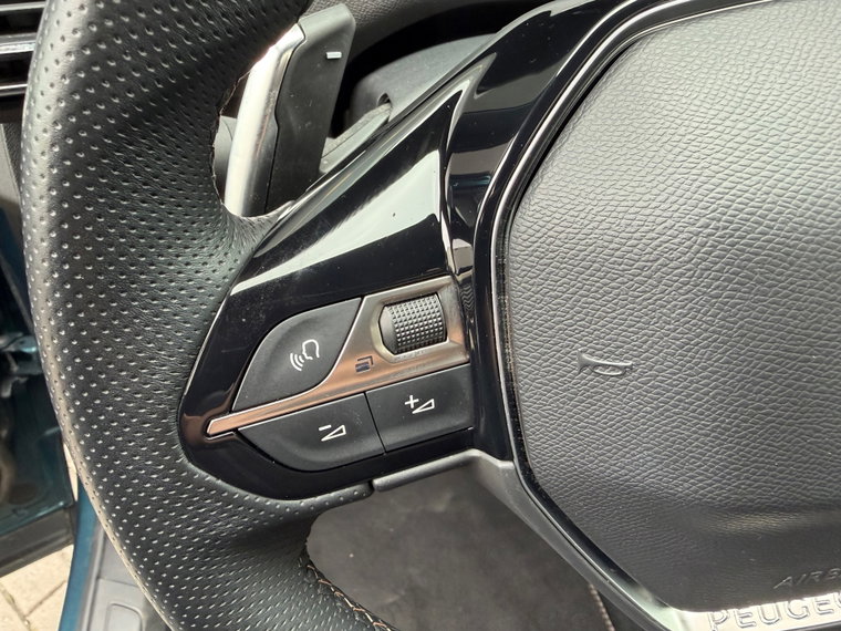 Vehicle Image 40
