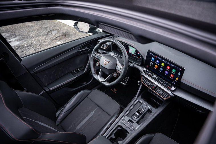 Vehicle Image 21