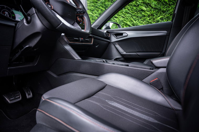 Vehicle Image 36