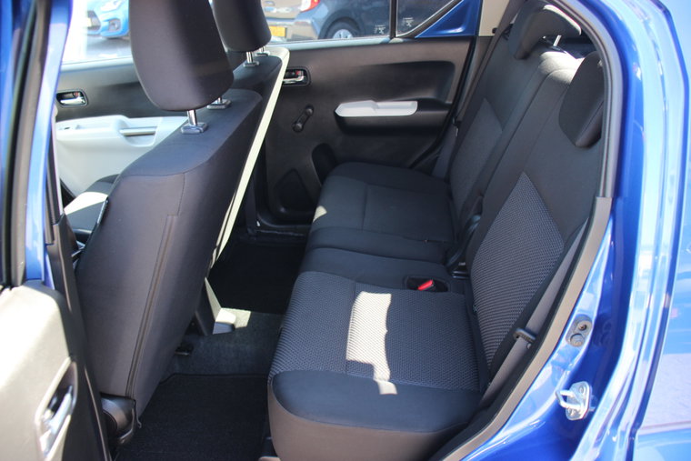 Vehicle Image 10