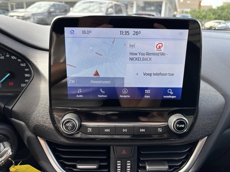Vehicle Image 17