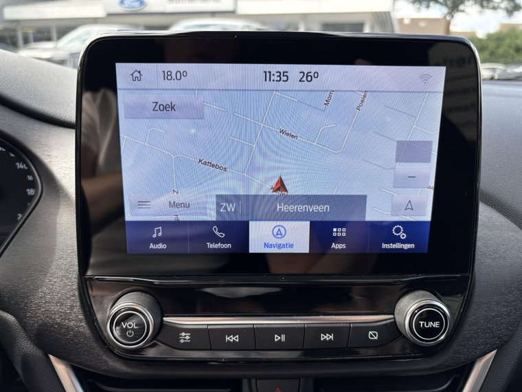 Vehicle Image 18