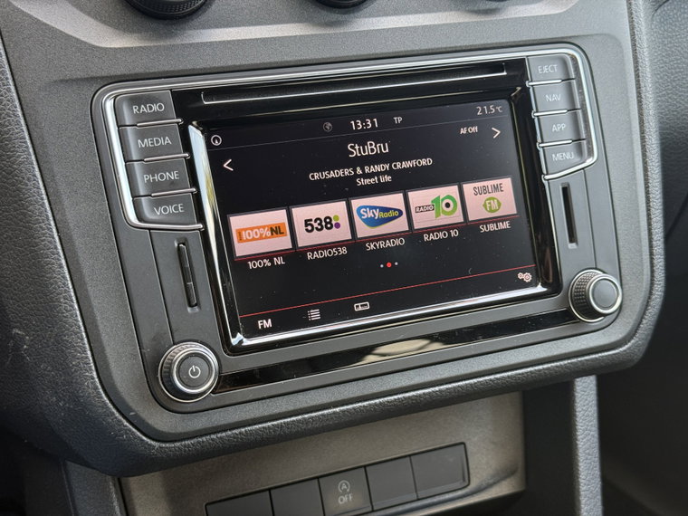 Vehicle Image 21
