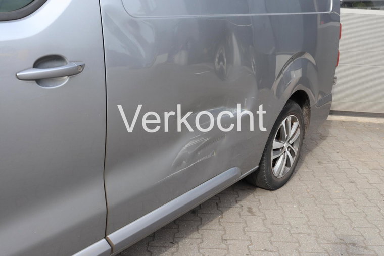 Vehicle Image 38