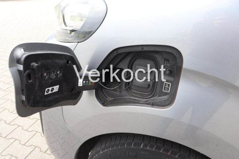 Vehicle Image 39