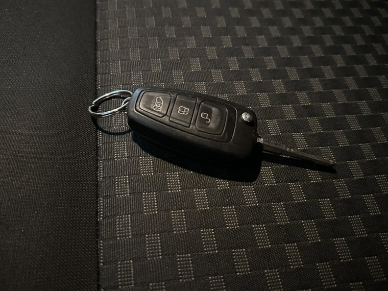 Vehicle Image 19