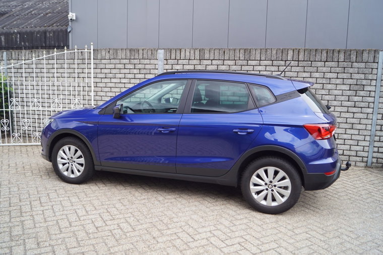 Vehicle Image 25