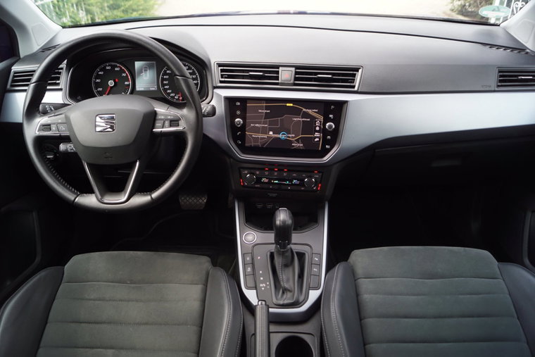 Vehicle Image 38