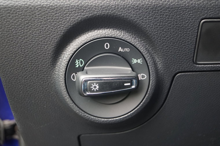 Vehicle Image 40