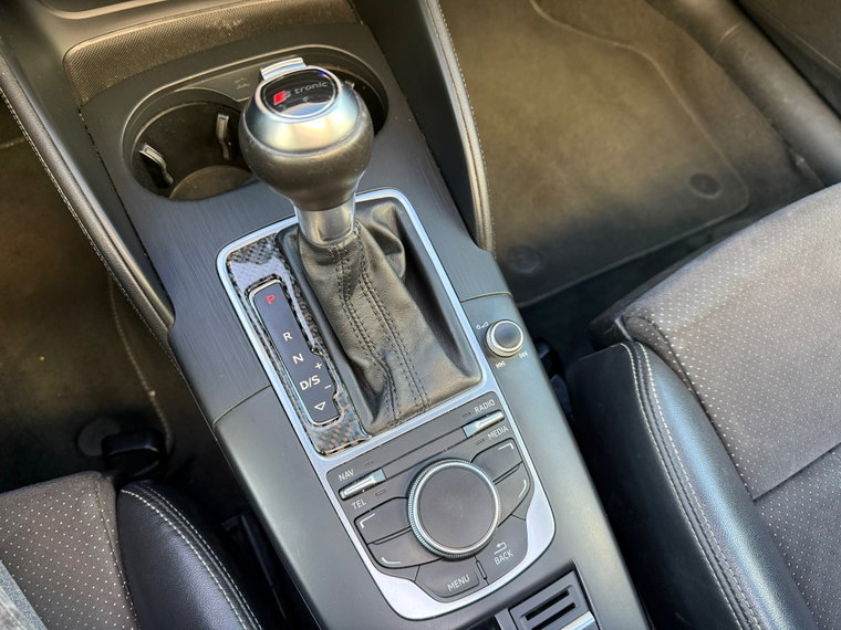 Vehicle Image 39
