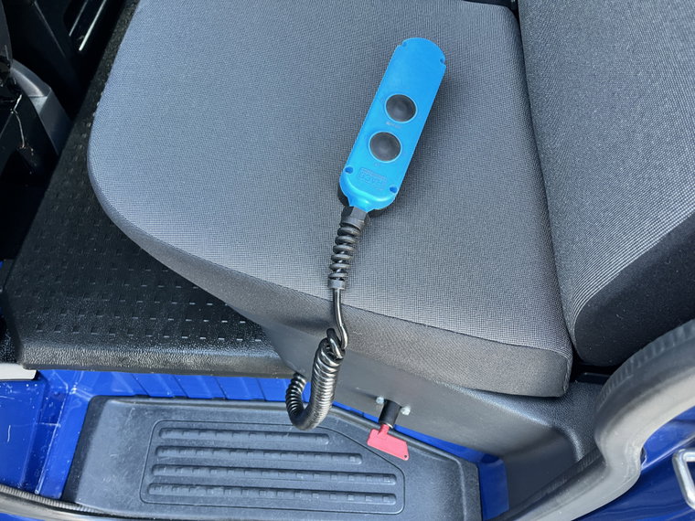 Vehicle Image 37
