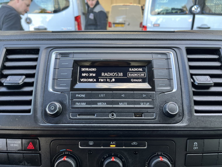 Vehicle Image 45