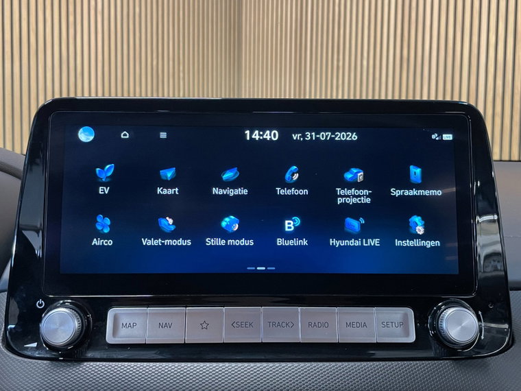 Vehicle Image 38