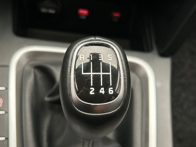 Vehicle Image 39